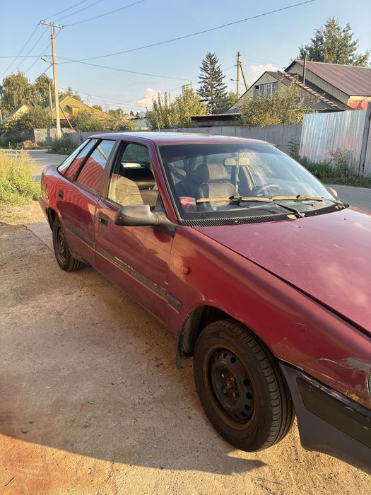 Машина Daewoo Espero 2л