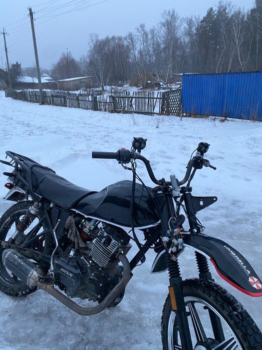 Мотоцикл на ходу