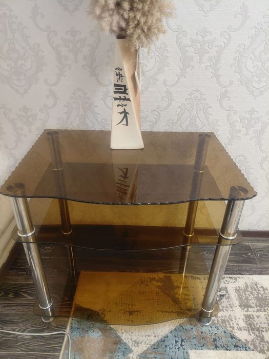 Мягкий уголок и подставка