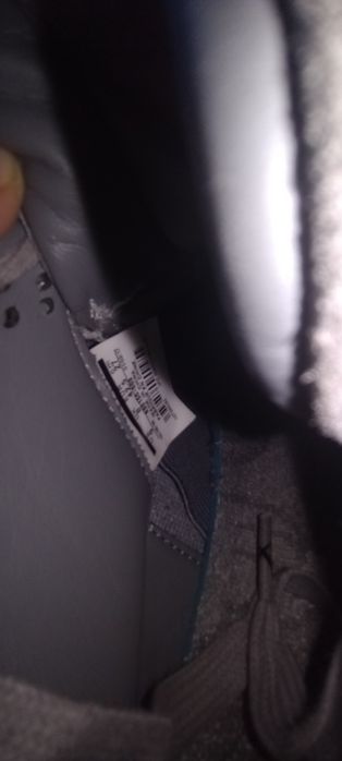 Jordan 4 retro kaws 42,5