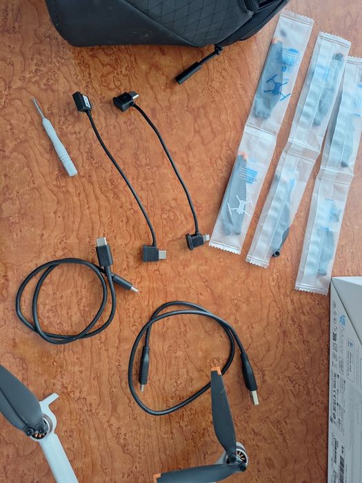 Vand Dji mini 3 fly more combo in stare perfectă