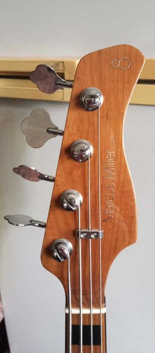 Sire Marcus Miller V5 Alder-4 NT Jazz Bass