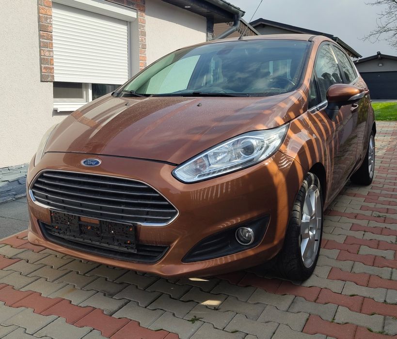 Vănd schimb Ford fiesta