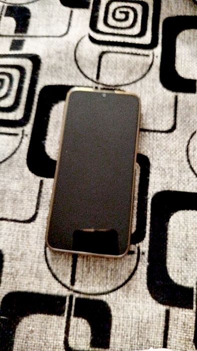 Срочно продам телефон