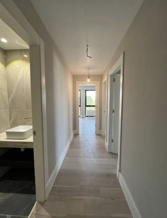 PIPERA – Apartament 4 CAMERE – Direct proprietar – Parcare subterană – Ideal locuit/investiție