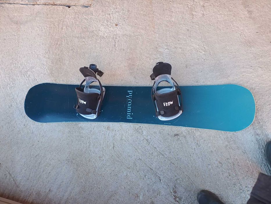 Сноуборд Pyramid USA 155см с автомати