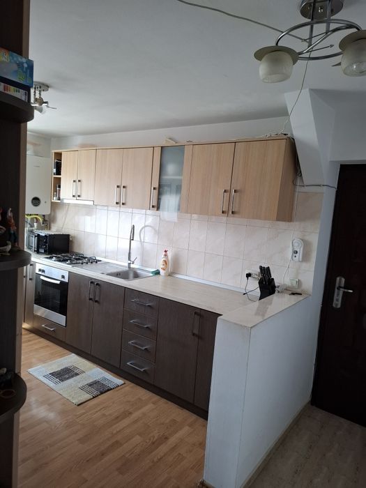 Suceava, de închiriat, apartament cu 2 camere, mobilat, Suceava, Calea Obcinilor , 1500 lei