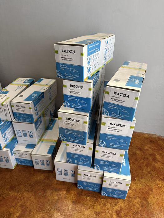 Продам картриджы для принтера HP отдаю даром