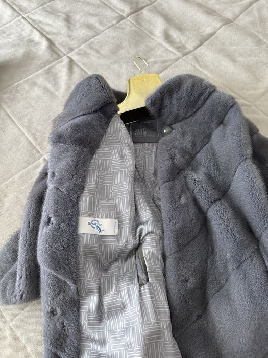 Шуба норковая очень красивая