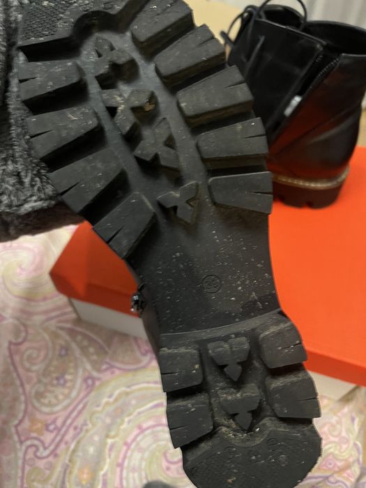 Bocanci piele natuala culoare neagra