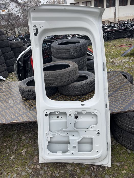 Врата Hyundai H1 H300