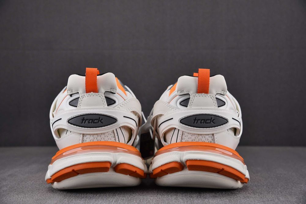 Adidasi Balenciaga Track Premium