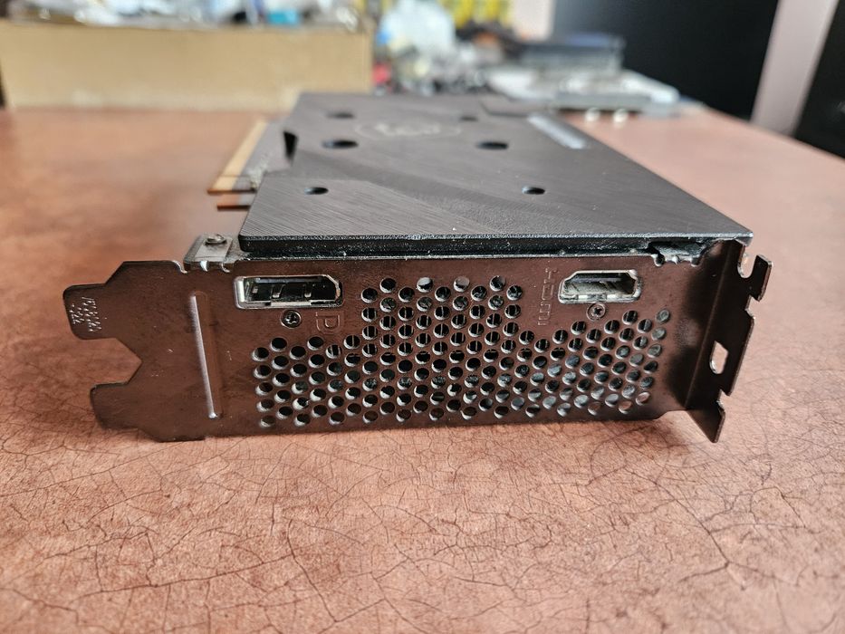 Placa video PCie MSI Mech AMD  RX6500XT 4GB DDR6