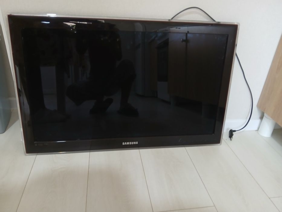 Телевизор рабочий