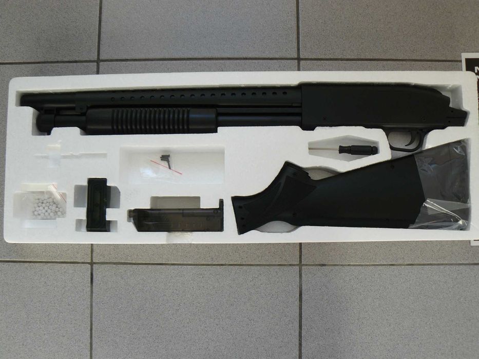 Pusca Shotgun Airsoft Mossberg 500 AGM 003,Noua,Armare Manuala/Arc 1,1 Joule
