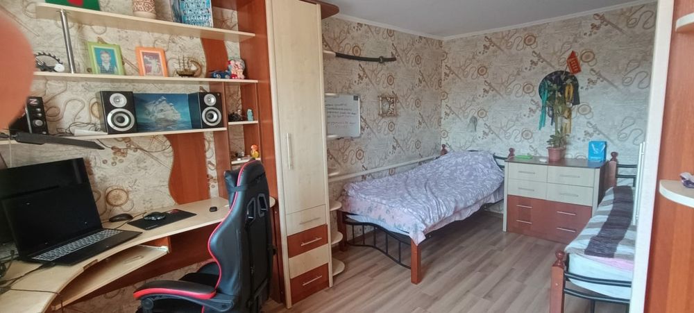Продам двухэтажный дом с подвалом