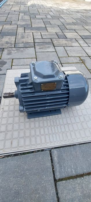 Motor trifazic  1,5 kw , 380 V