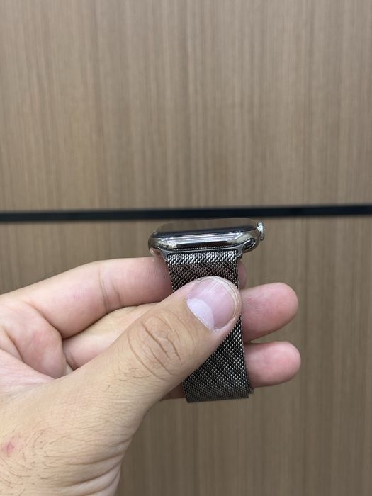 Apple Watch 10 46 mm milanese Loop