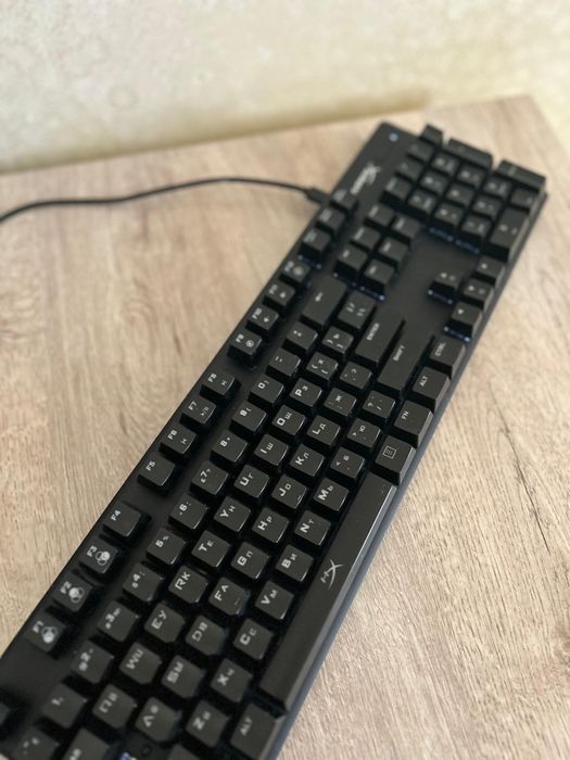Клавиатура HyperX