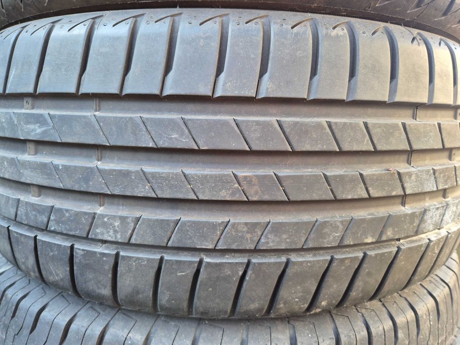 4 Anvelope de VARA - 225/40/19 - BRIDGESTONE - CA UNELE NOI - DOT 2023