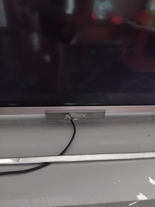 Tv sony bravia 150cm