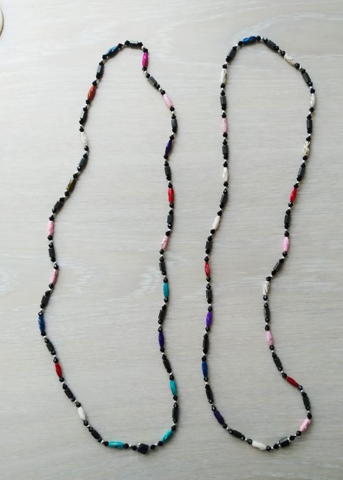 Продам магнитные бусы. новые.