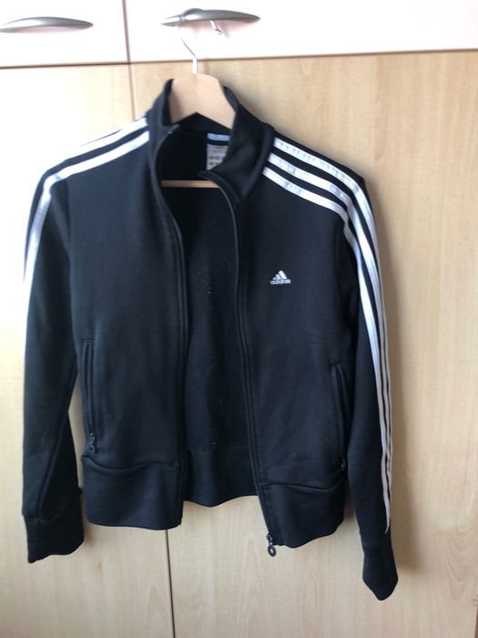 Дамски спортен екип Adidas оригинал – черен, размер S/М много запазен