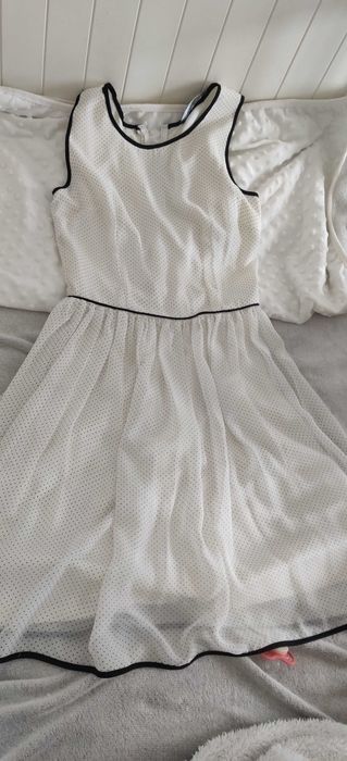 Rochii elegante, de calitate, purtate o data, marimea 36/38