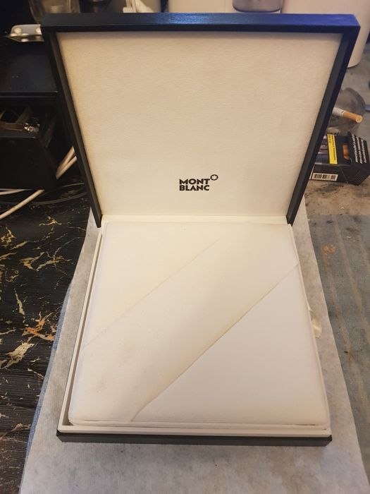 Mont blanc кутия писалка ролер