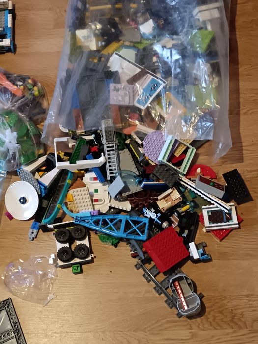 Piese de Lego ,i