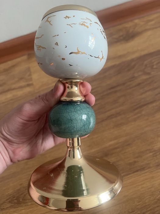 Подсвечник новый 1шт