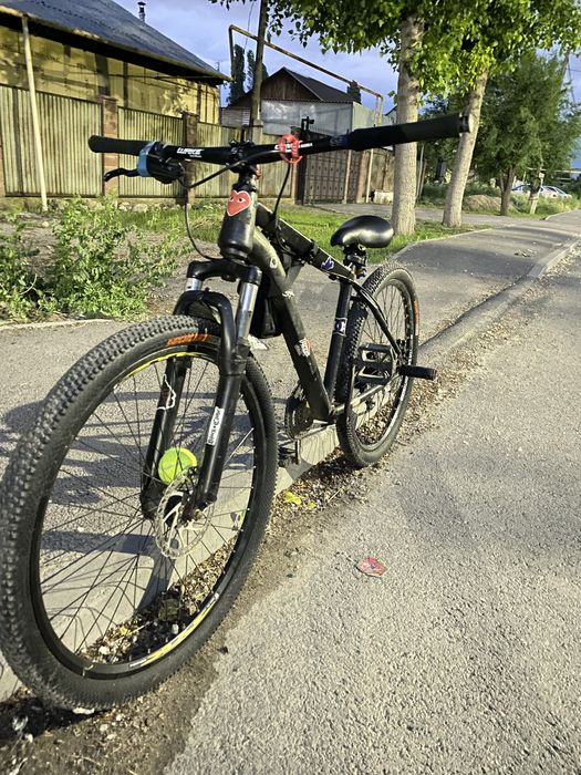 Стант, горныи велосипед