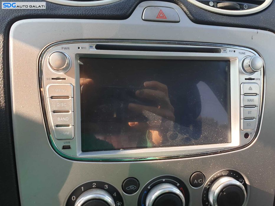 Navigatie GPS Radio CD DVD Player USB Auxiliar Android Ford Focus 2 2004 - 2010