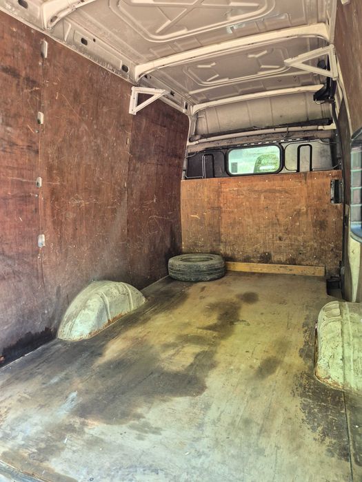 Бус Iveco Daily 29L11