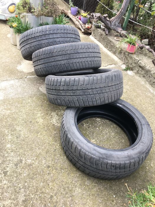 Зимни гуми Falken 215 / 50 /17