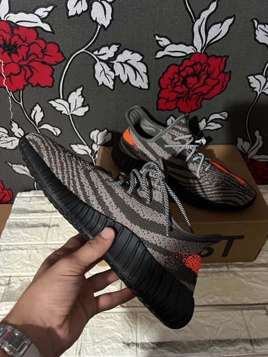 Adidas Yeezy Boost 350 V2 Carbon Beluga