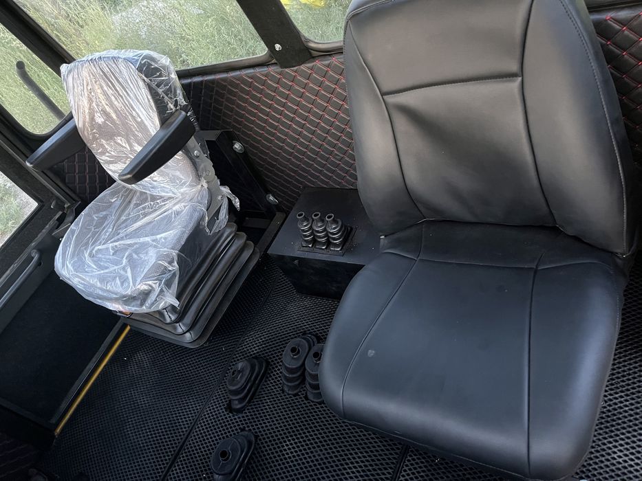 Продам кабину к700