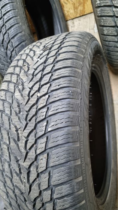 Nokian Wr Snowproof 205/60/16