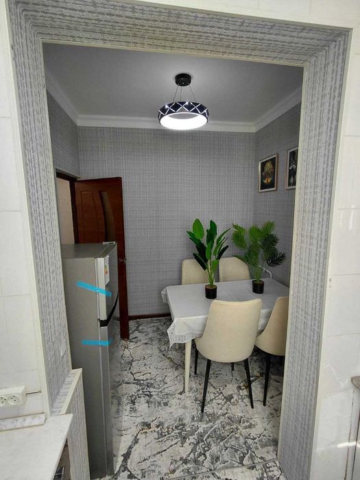 ПРОДАЕТСЯ 2/4/4 Ор-р: Чиланзар 20 Чиланзарский_район