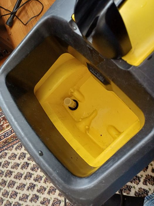 Vand Puzzi Karcher 200