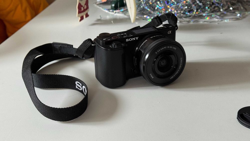 Камера ZV-E10 Kit 16-50mm