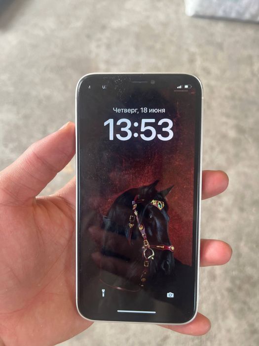 Iphone x 17korpus taqilgan