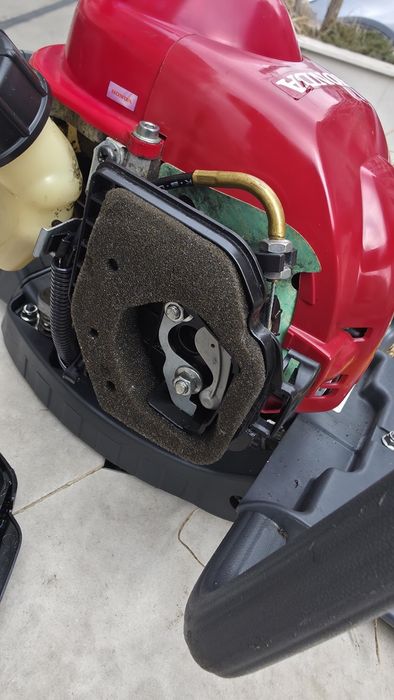 Храсторез Honda HHH 25D 4 тактов