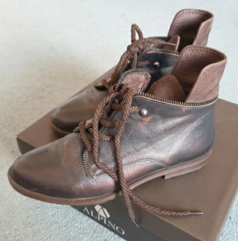 Ghete piele naturala 37