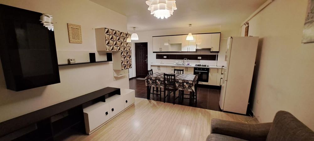 Închiriere apartament