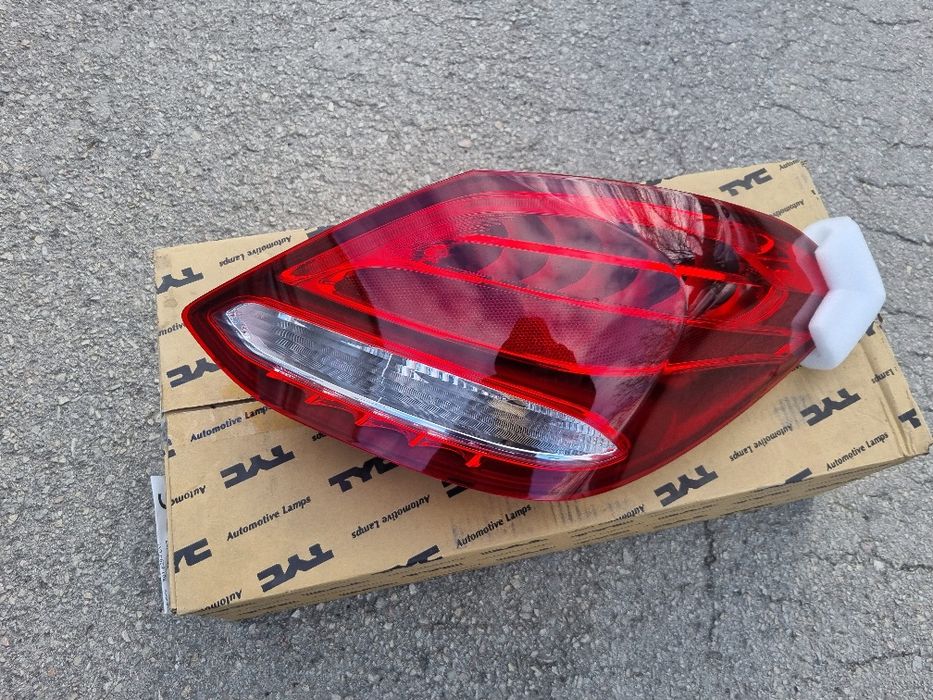 Десен стоп за мерцедес C class w205 седан