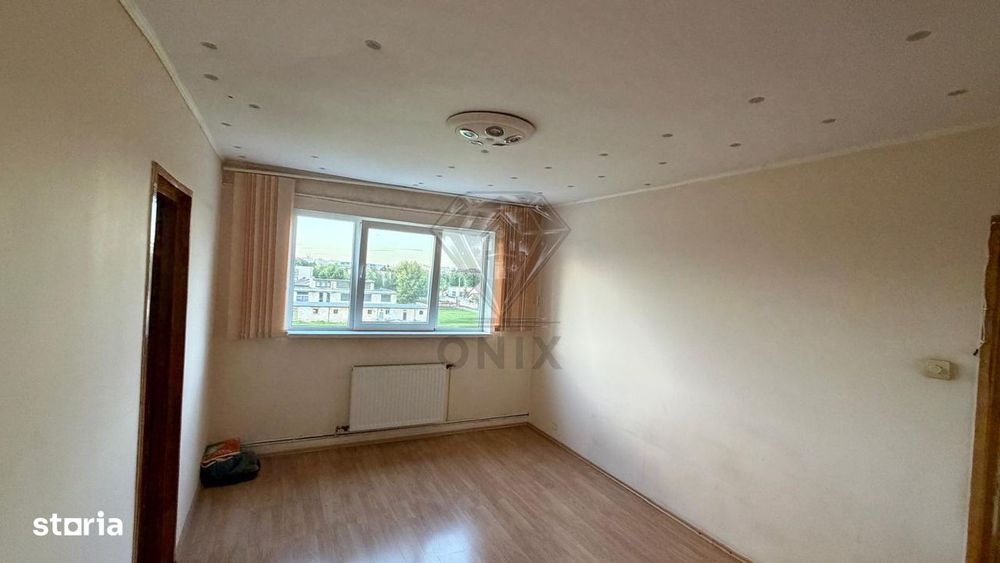 Apartament 2 camere de vanzare, cartier Vest Ploiesti - ONX109