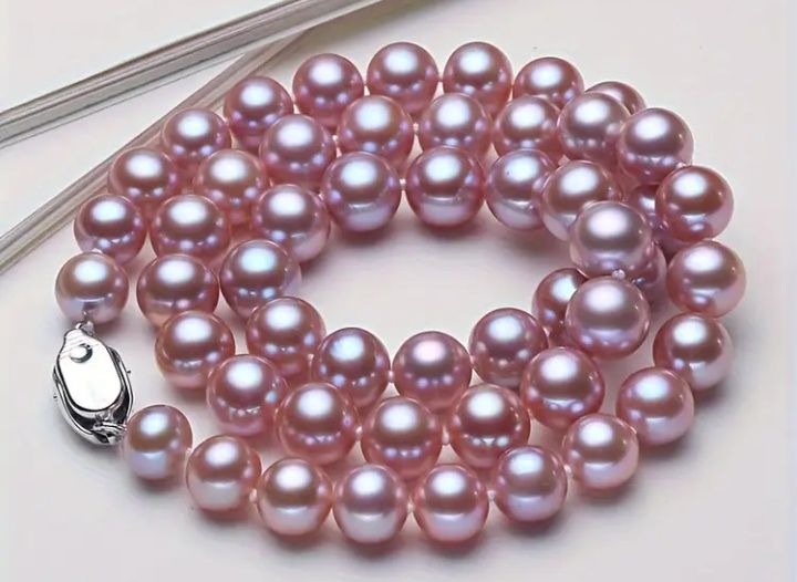 Продам бусы 2 вида