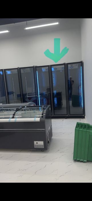 Холодильник для магазинов