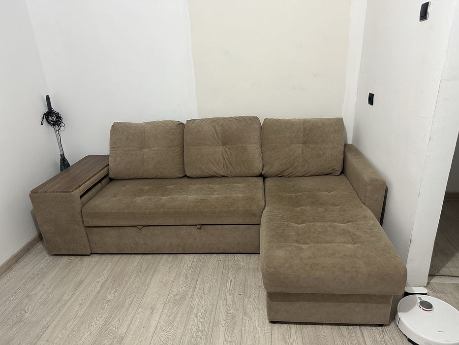 Продам диван срочно